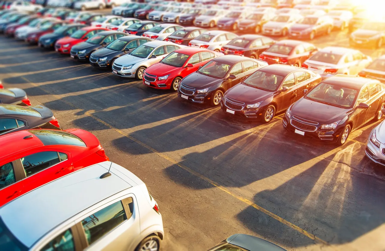 Clutch Cars about